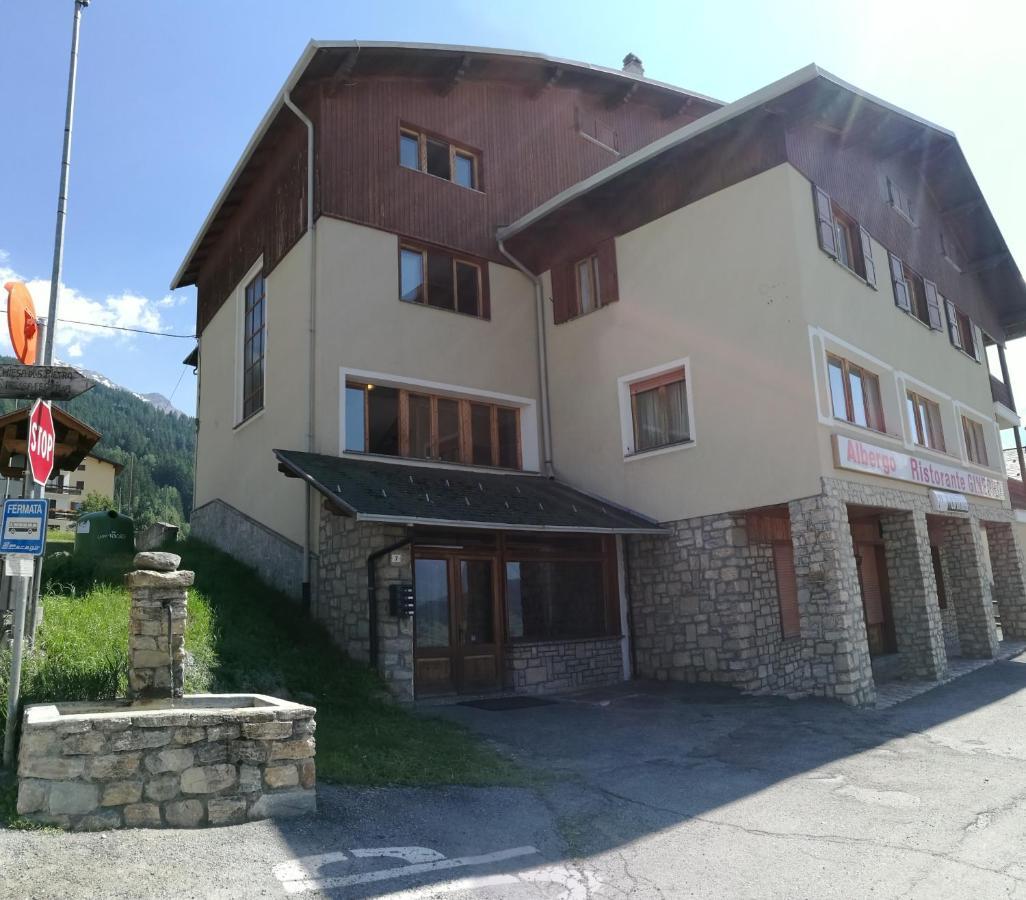 Hotel Ginepro Bormio Exterior photo